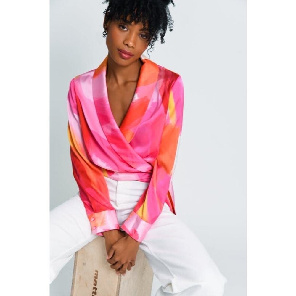 Hutch Nyla Blouse Pink Watercolor Satin Long Sleeve‎ Tie Front V-Neck Size XS